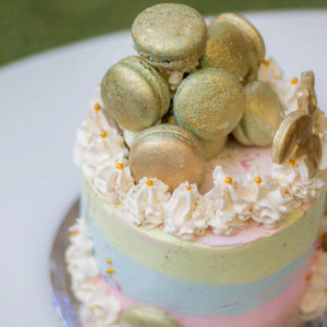 Queque macarons dorados