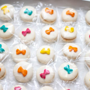 Macarons con lazo