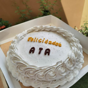 Torta Chilena con letras